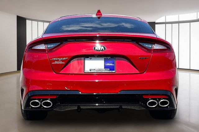 Used 2018 Kia Stinger GT2 RWD image 5
