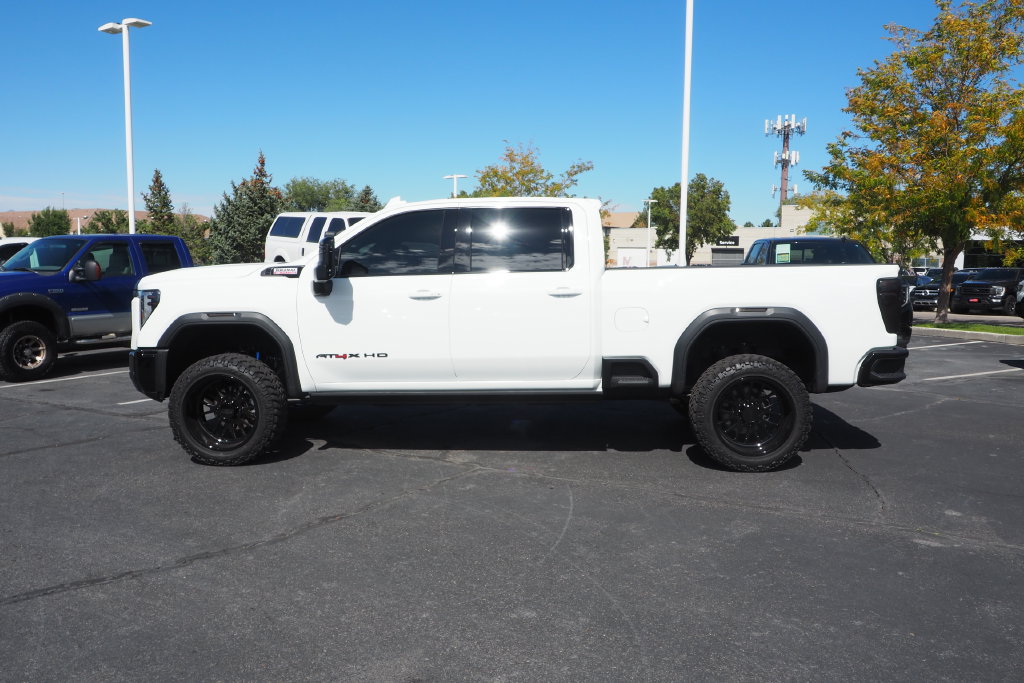 Used 2026 GMC Sierra 2500 AT4X AWD/4WD image 8