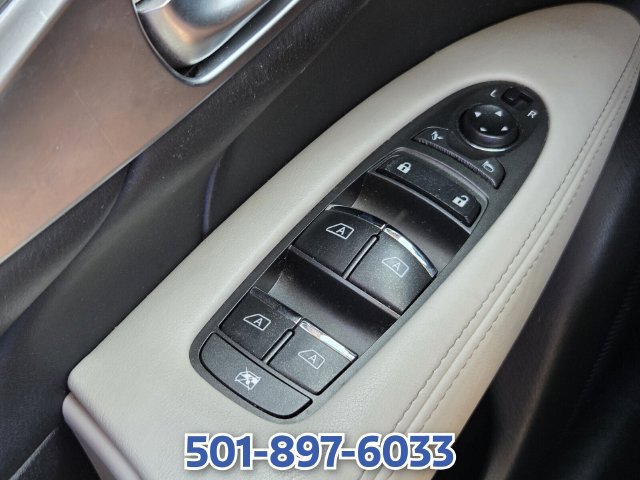 Used 2018 INFINITI Q70 L 3.7 RWD image 25