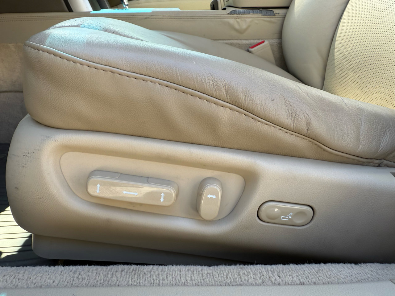 Used 2008 Acura RL image 18