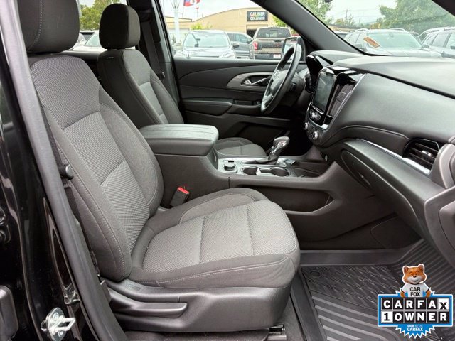 Used 2023 Chevrolet Traverse LT FWD image 21