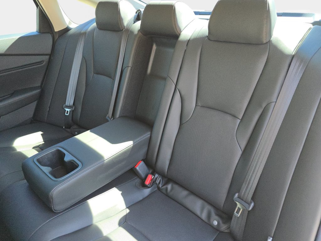 Used 2025 Honda Accord Touring image 17