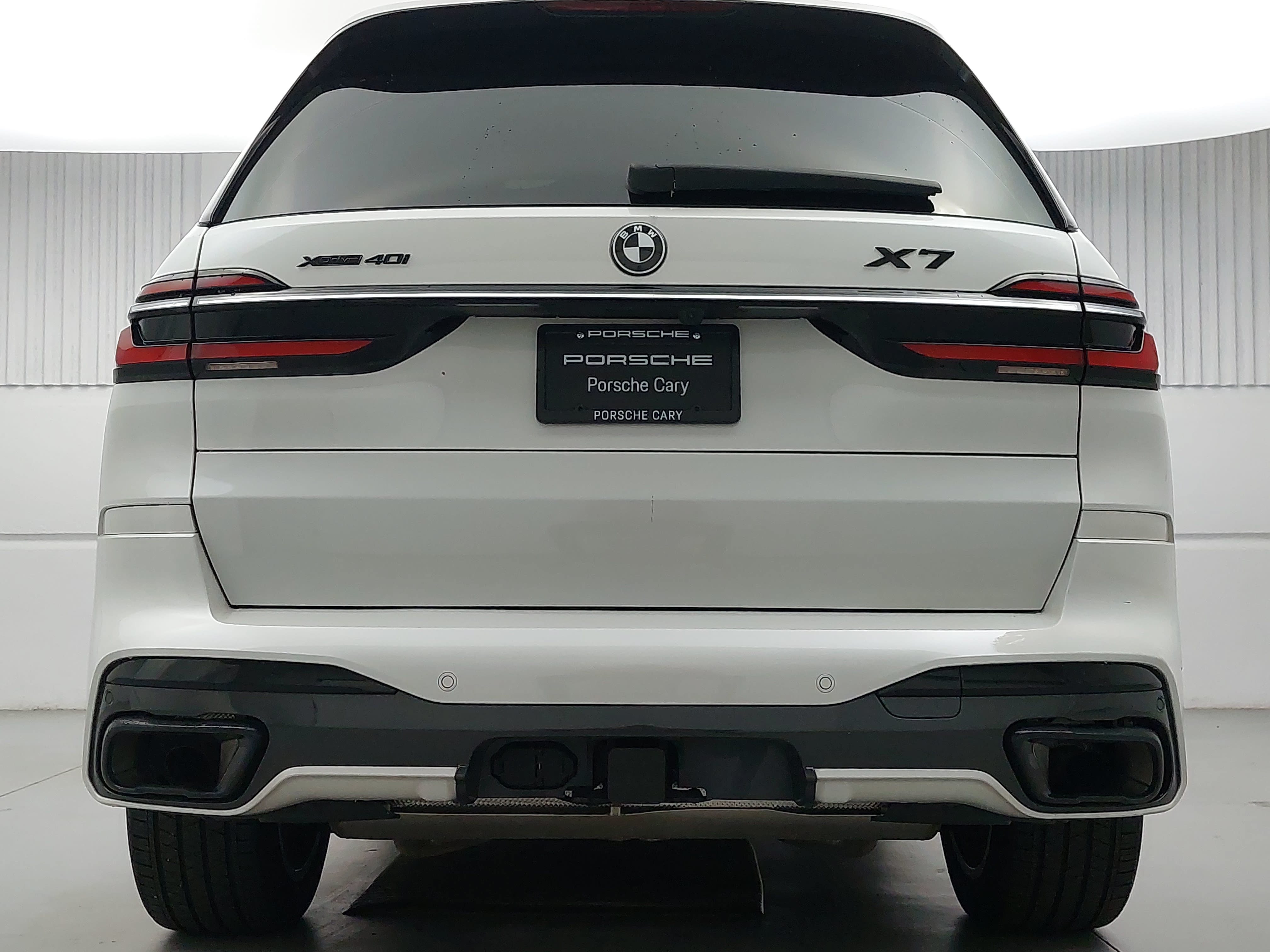 Used 2023 BMW X7 xDrive40i w/ Executive Package AWD/4WD image 6