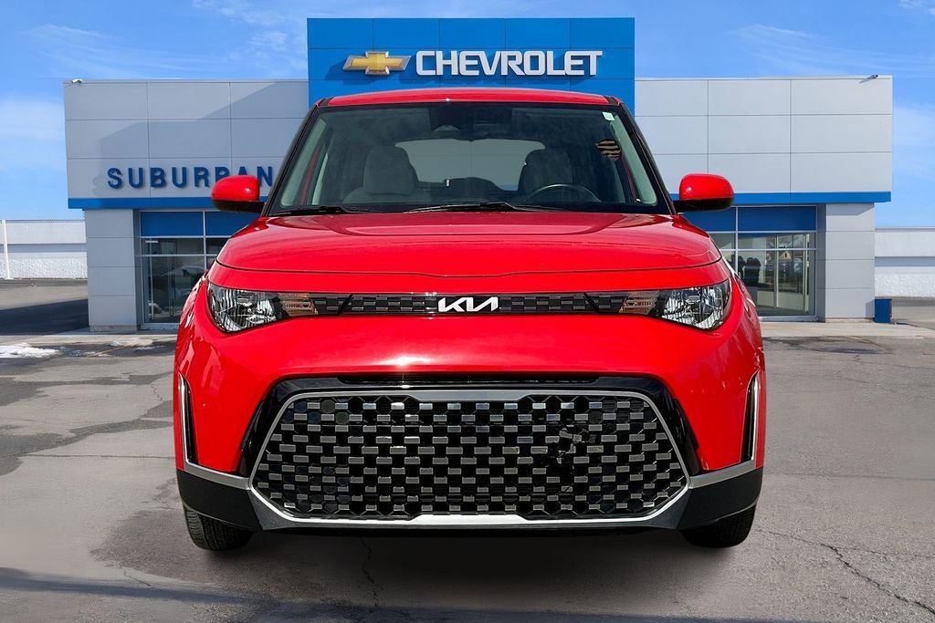 Used 2023 Kia Soul EX FWD image 3
