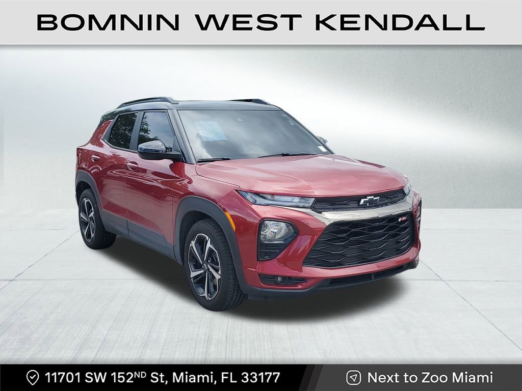 Used 2021 Chevrolet TrailBlazer RS w/ Sun and Liftgate Package image 1