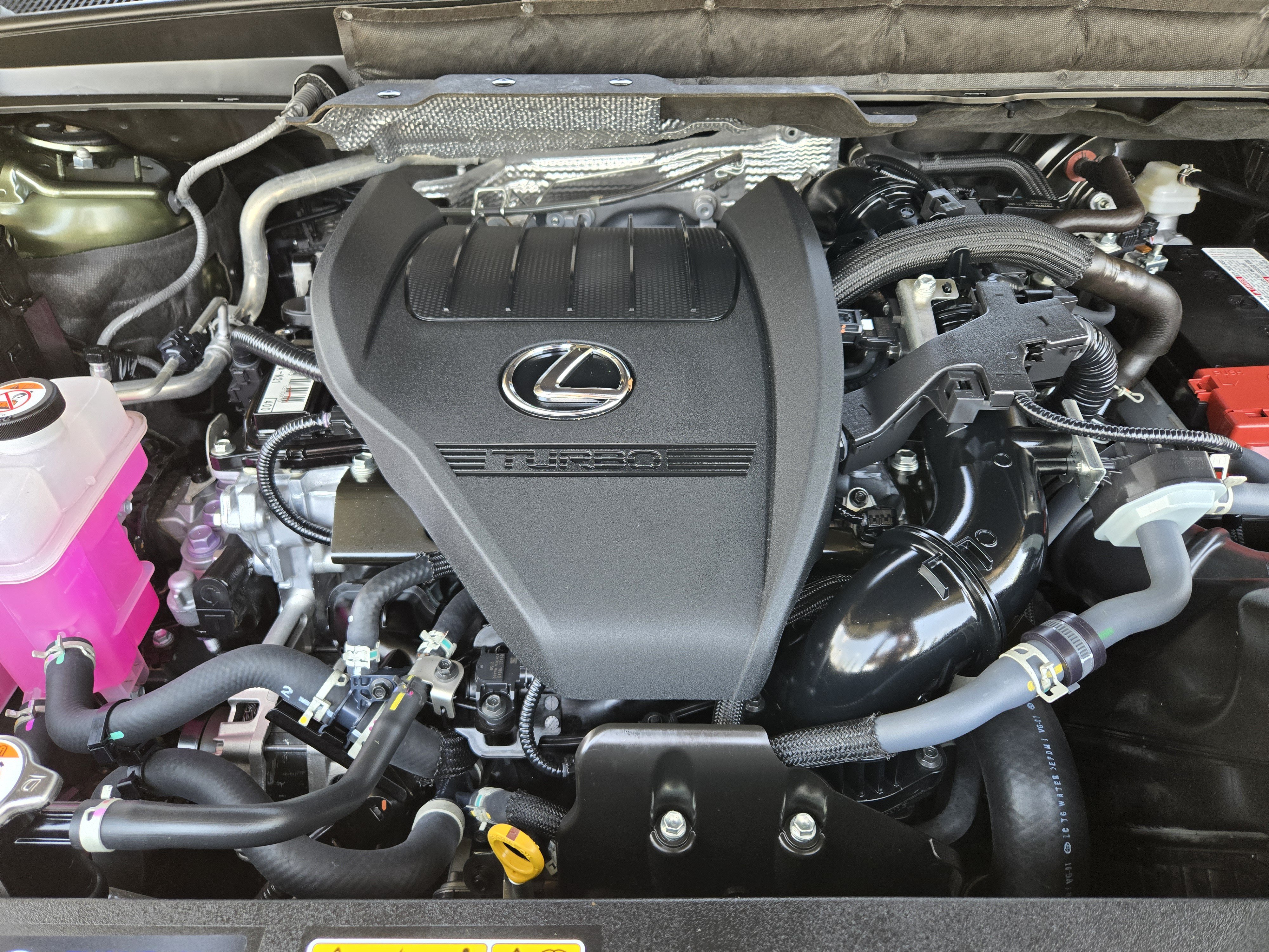 Certified 2025 Lexus RX 350 Premium Plus w/ Accessory Package (Z1) FWD image 40