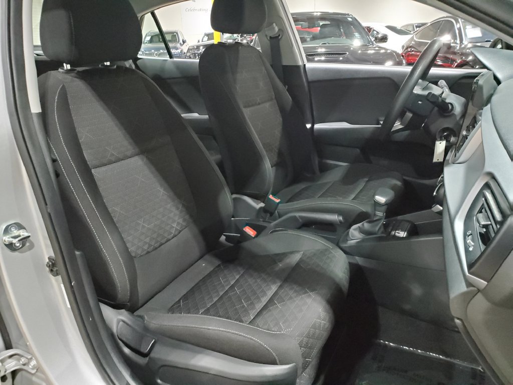 Used 2023 Kia Rio LX FWD image 14