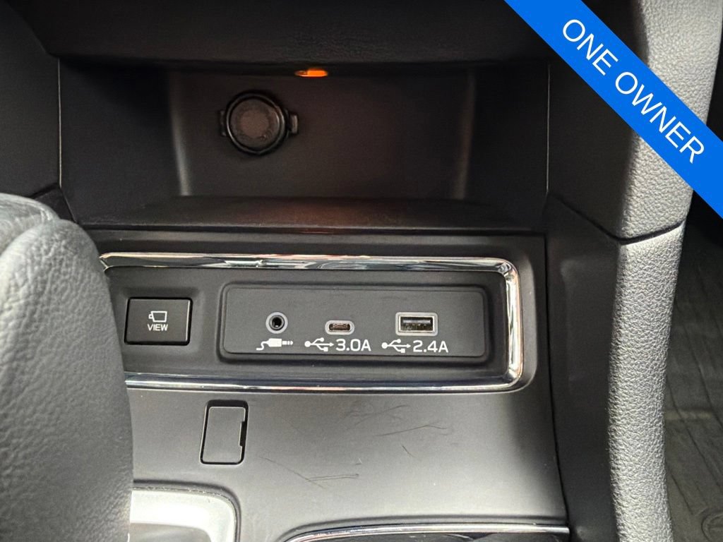 Used 2024 Subaru Ascent Onyx Edition Limited AWD/4WD image 17
