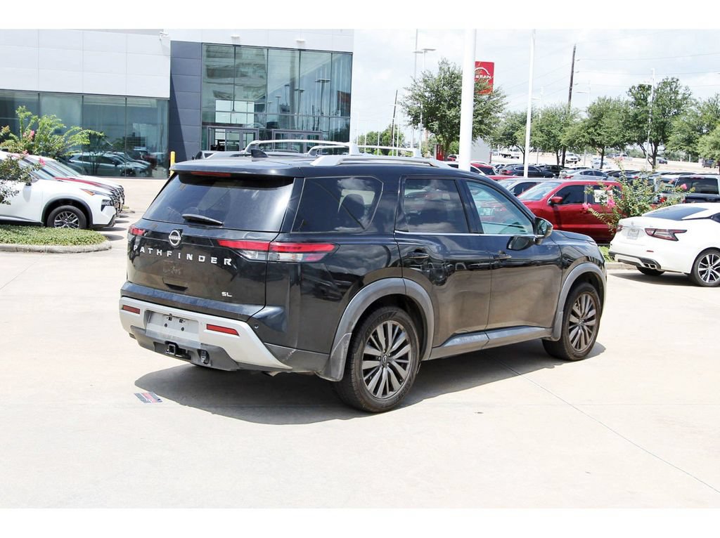 Used 2022 Nissan Pathfinder SL w/ SL Premium Package FWD image 5