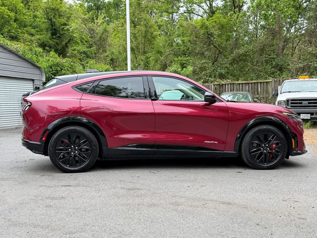 Certified 2025 Ford Mustang Mach-E Premium w/ Sport Appearance Package AWD/4WD image 8
