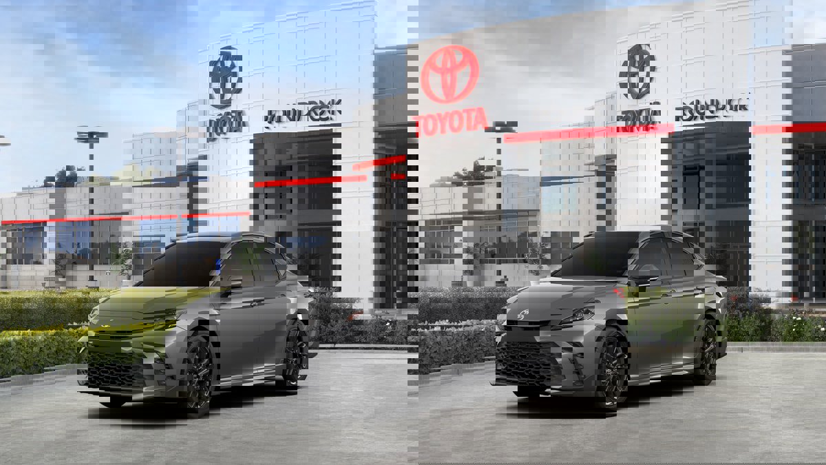 New 2026 Toyota Camry SE image 1