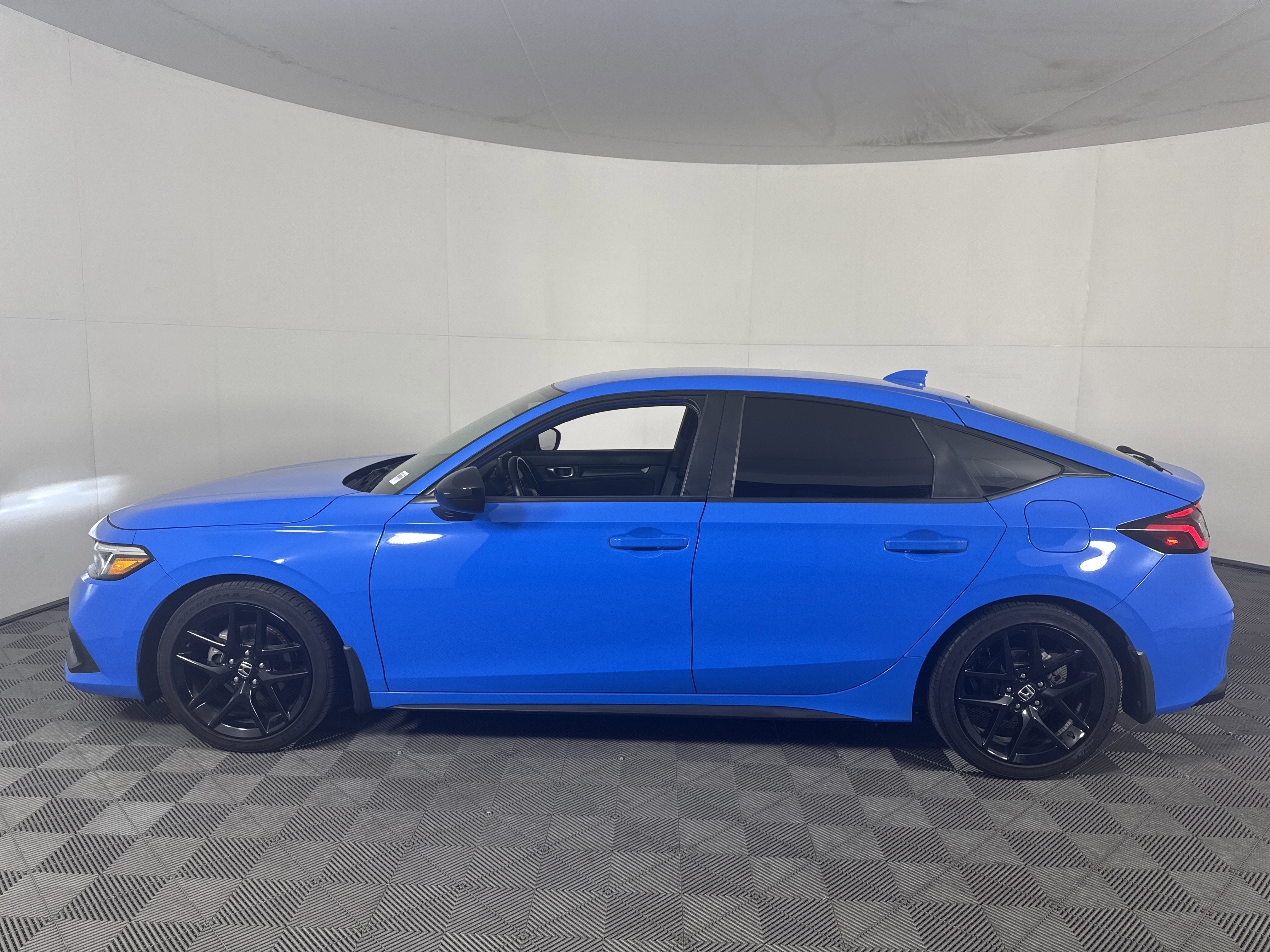 Certified 2023 Honda Civic Sport image 7