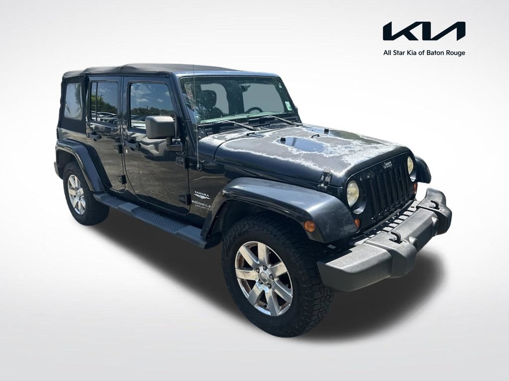 Used 2013 Jeep Wrangler Unlimited Sahara w/ Connectivity Group