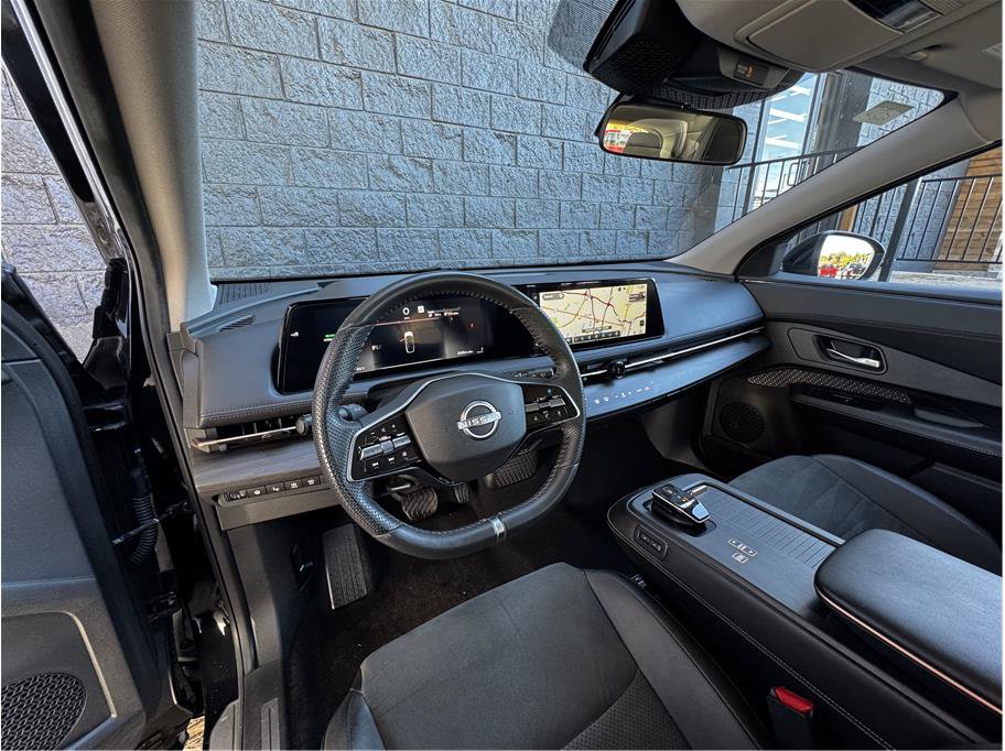 Used 2024 Nissan Ariya AWD image 14