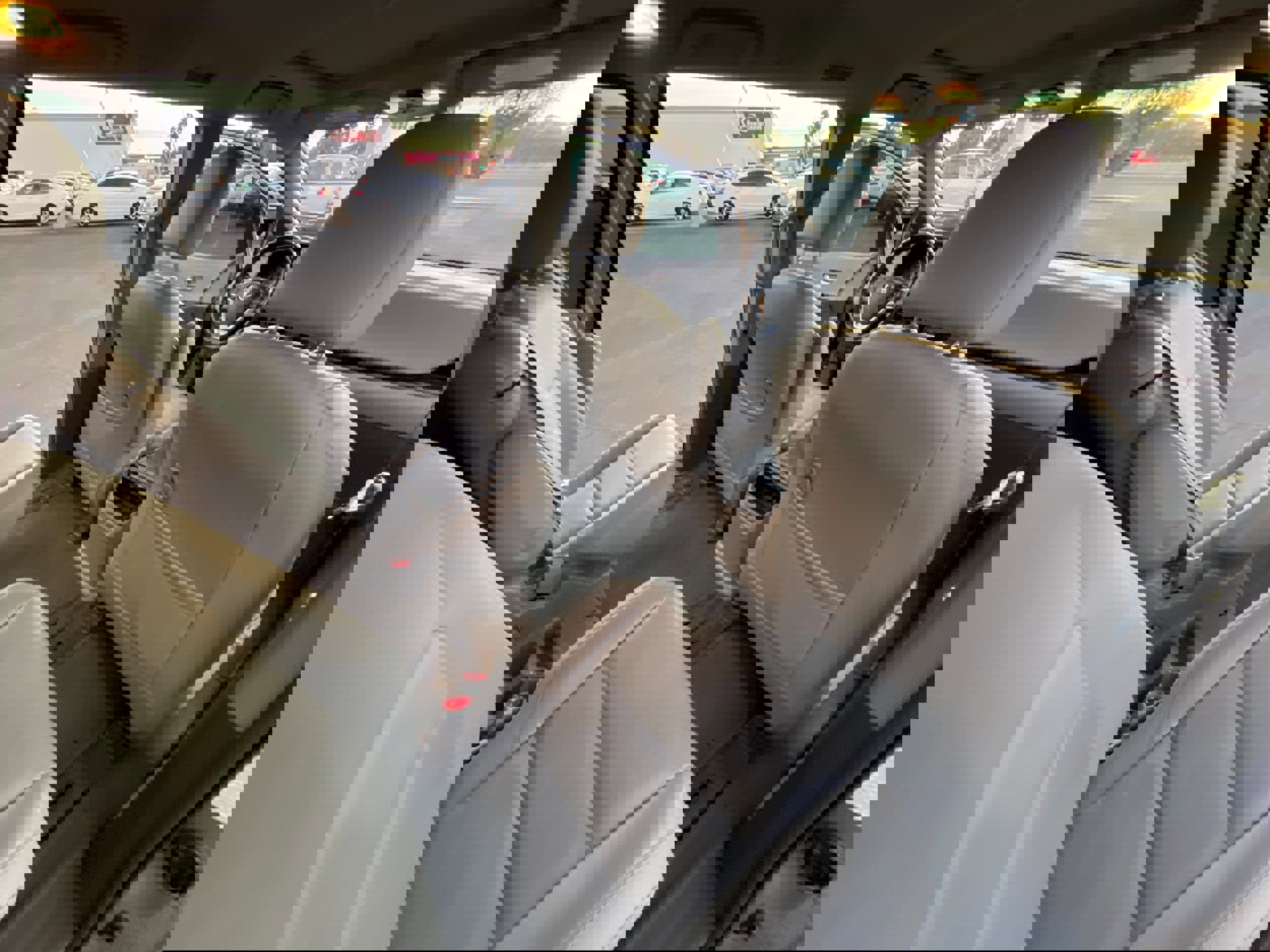 Used 2017 Toyota Sienna XLE image 24