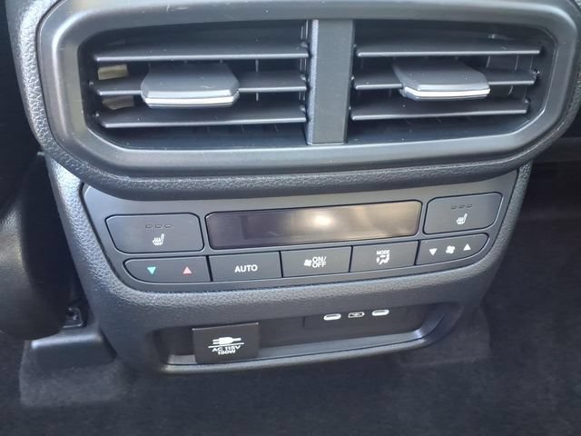 Used 2024 Honda Pilot Elite image 18
