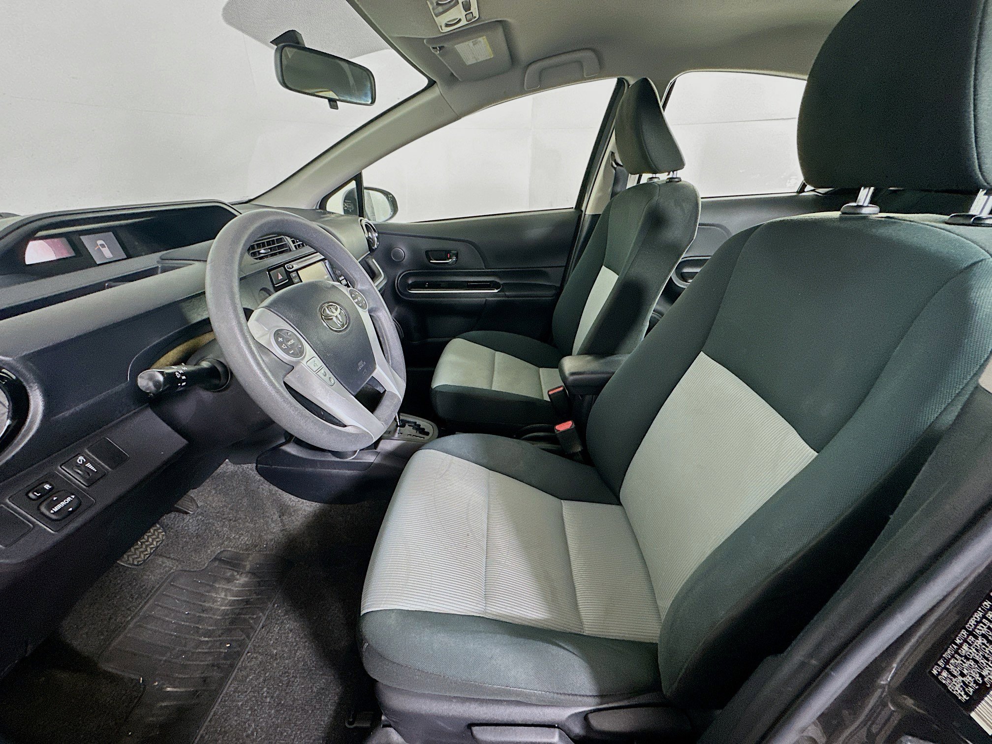 Used 2015 Toyota Prius C Two FWD image 13