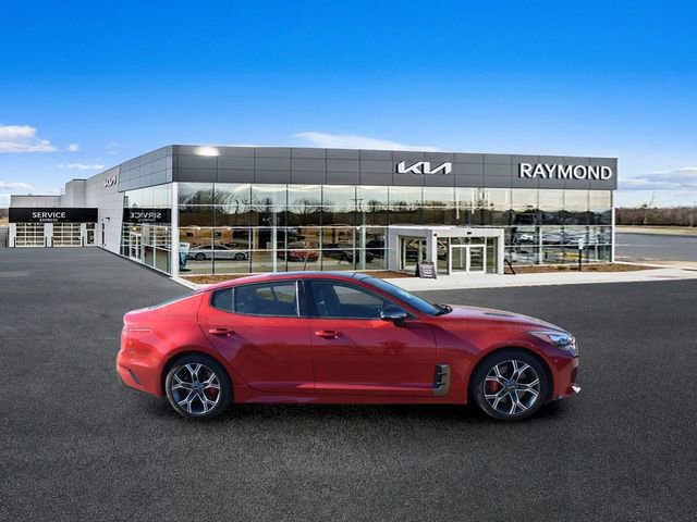 Used 2018 Kia Stinger GT2 AWD/4WD image 2