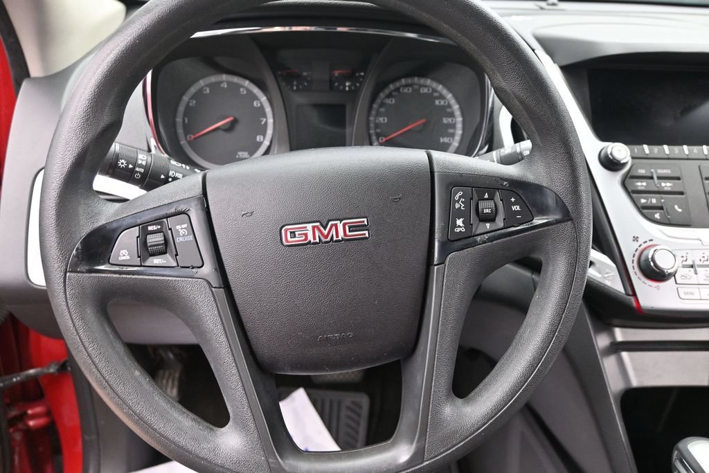 Used 2015 GMC Terrain SLE FWD image 26