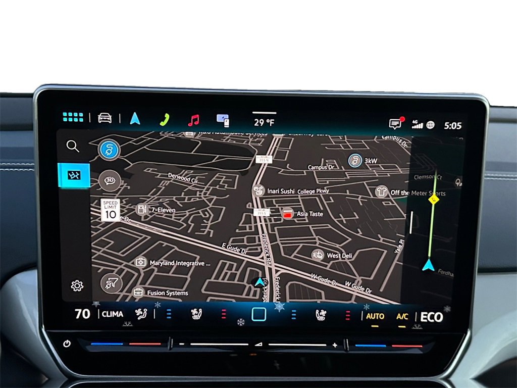 Used 2025 Volkswagen ID.4 Pro S Plus image 15