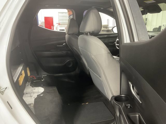 Used 2022 Hyundai Santa Cruz SEL Premium image 11