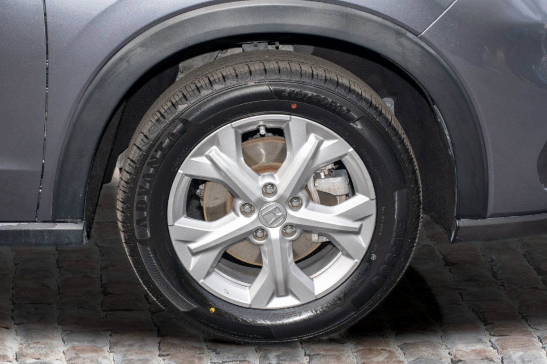 Certified 2023 Honda HR-V LX image 41