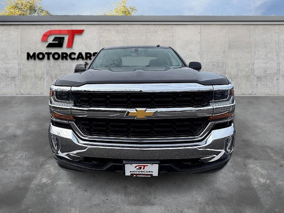 Used 2018 Chevrolet Silverado 1500 LT w/ All Star Edition image 2