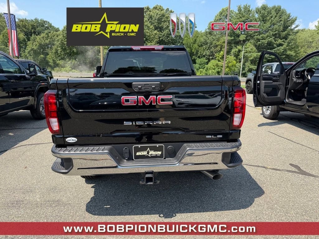 New 2026 GMC Sierra 2500 SLE w/ SLE Convenience Package AWD/4WD image 4