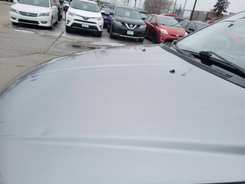 Used 2017 Dodge Journey SXT w/ Safe & Sound Group image 12