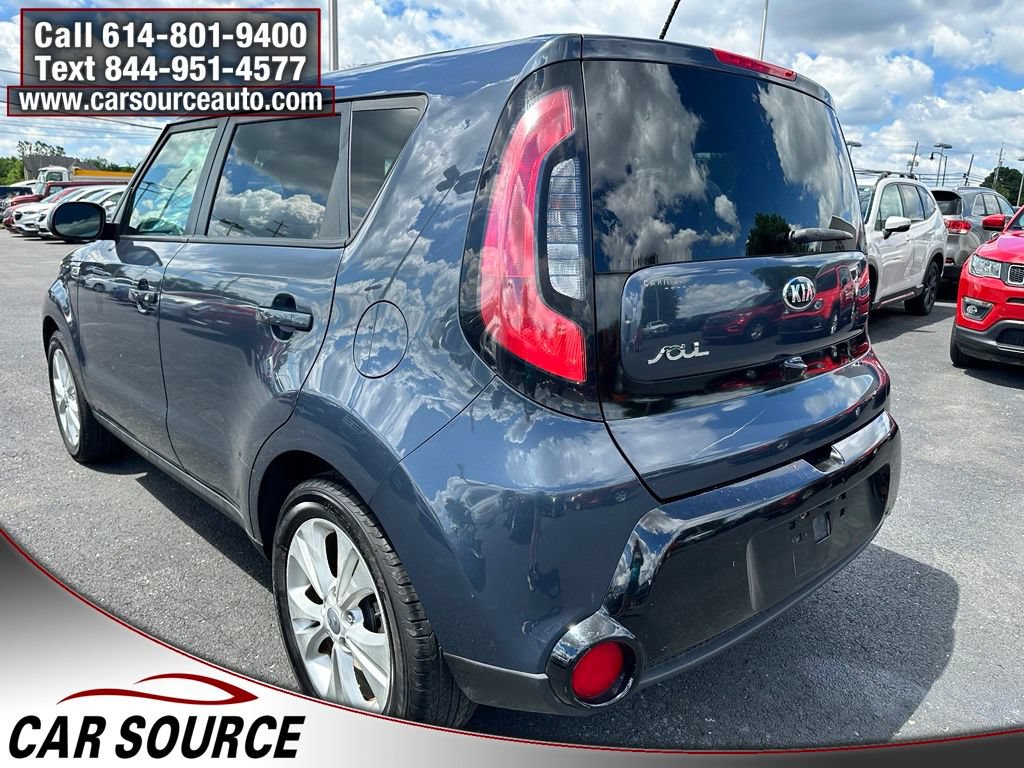 Used 2016 Kia Soul + FWD image 3