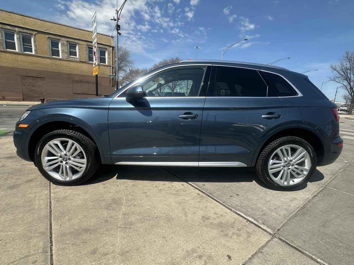 Used 2018 Audi Q5 Prestige AWD/4WD image 8