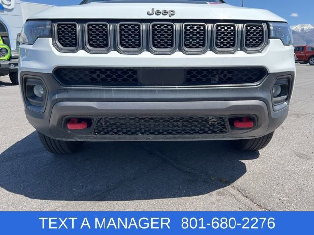 Used 2023 Jeep Compass Trailhawk AWD/4WD image 10