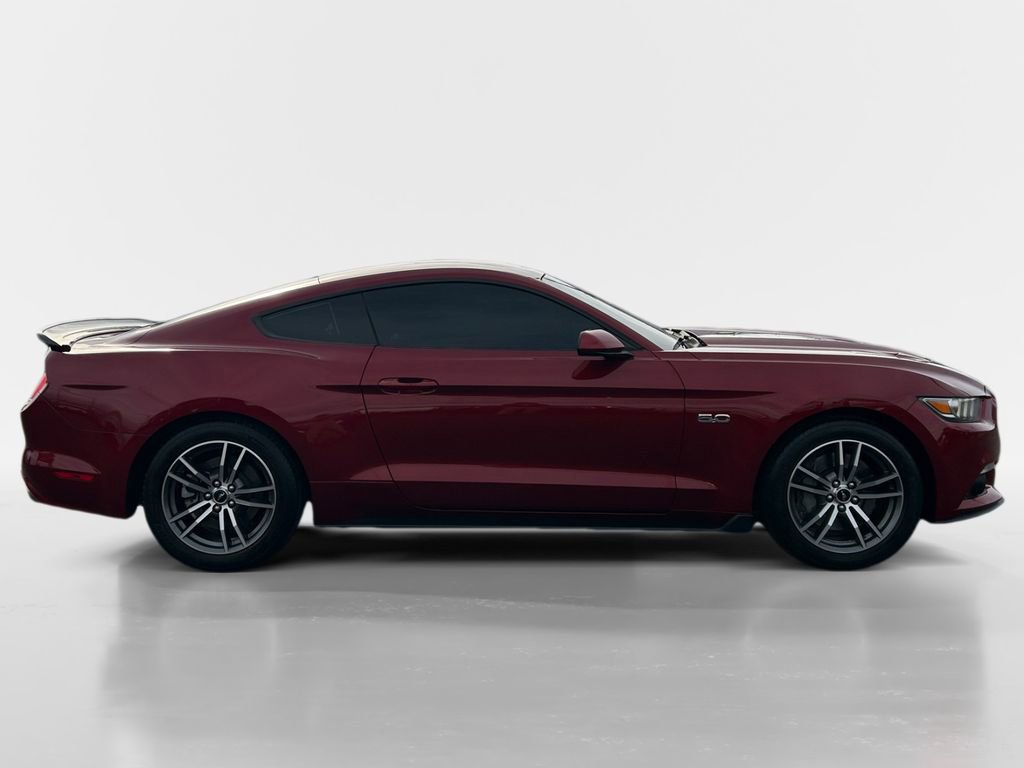 Used 2016 Ford Mustang GT image 6