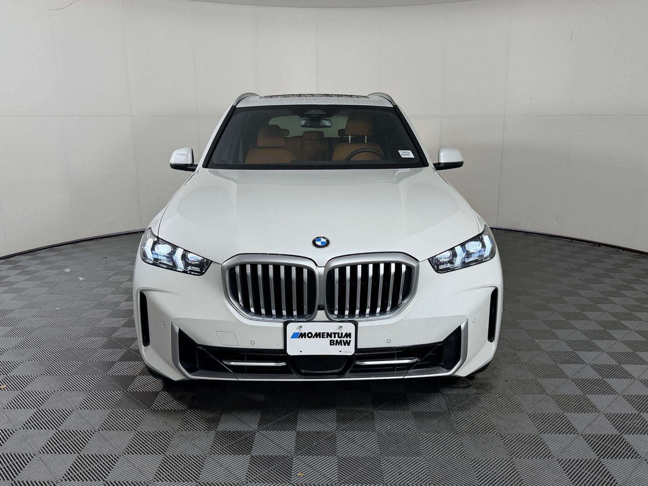 Certified 2026 BMW X5 sDrive40i w/ Climate Comfort Package RWD image 6