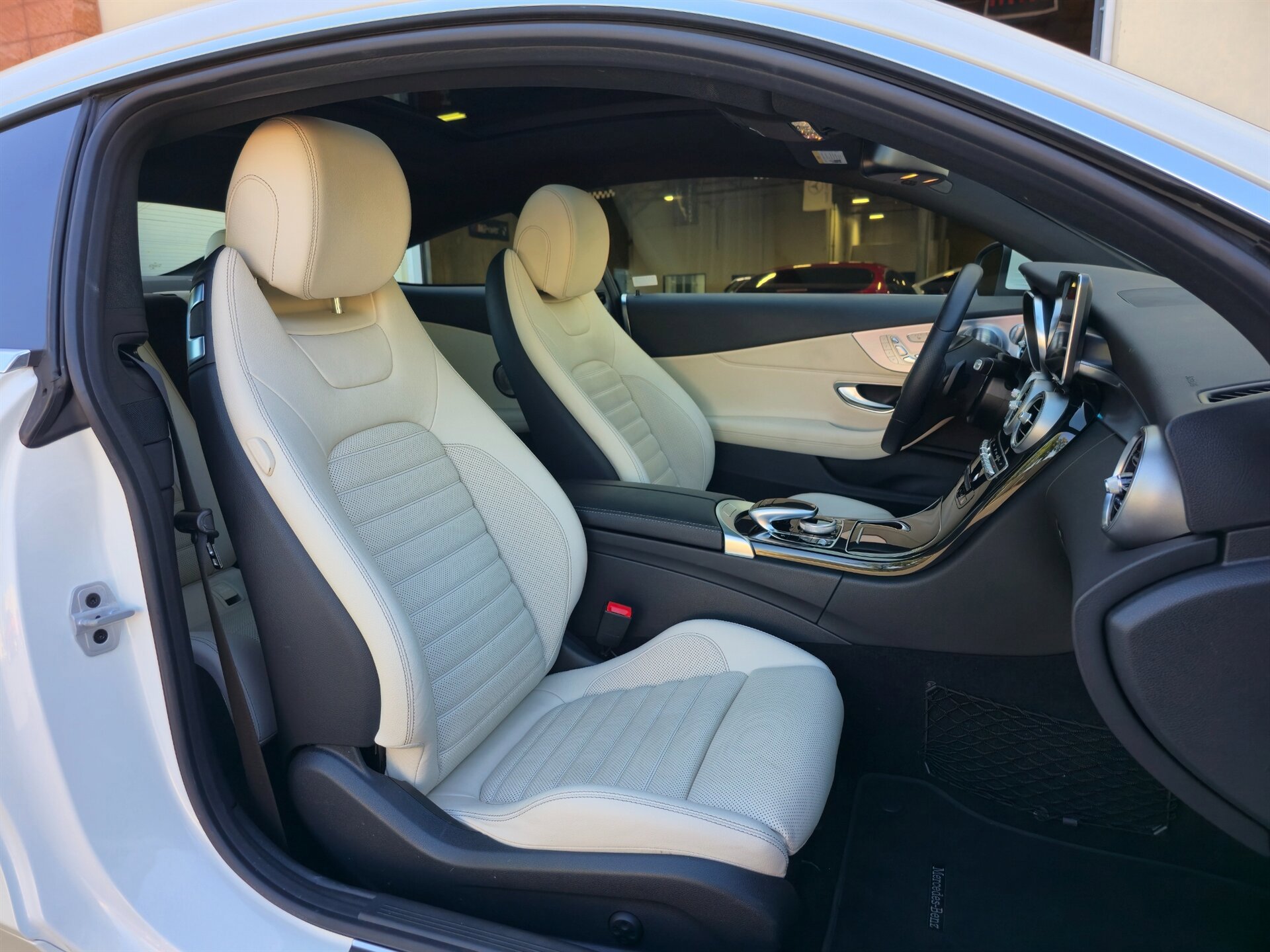 Used 2017 Mercedes-Benz C 300 Coupe image 21