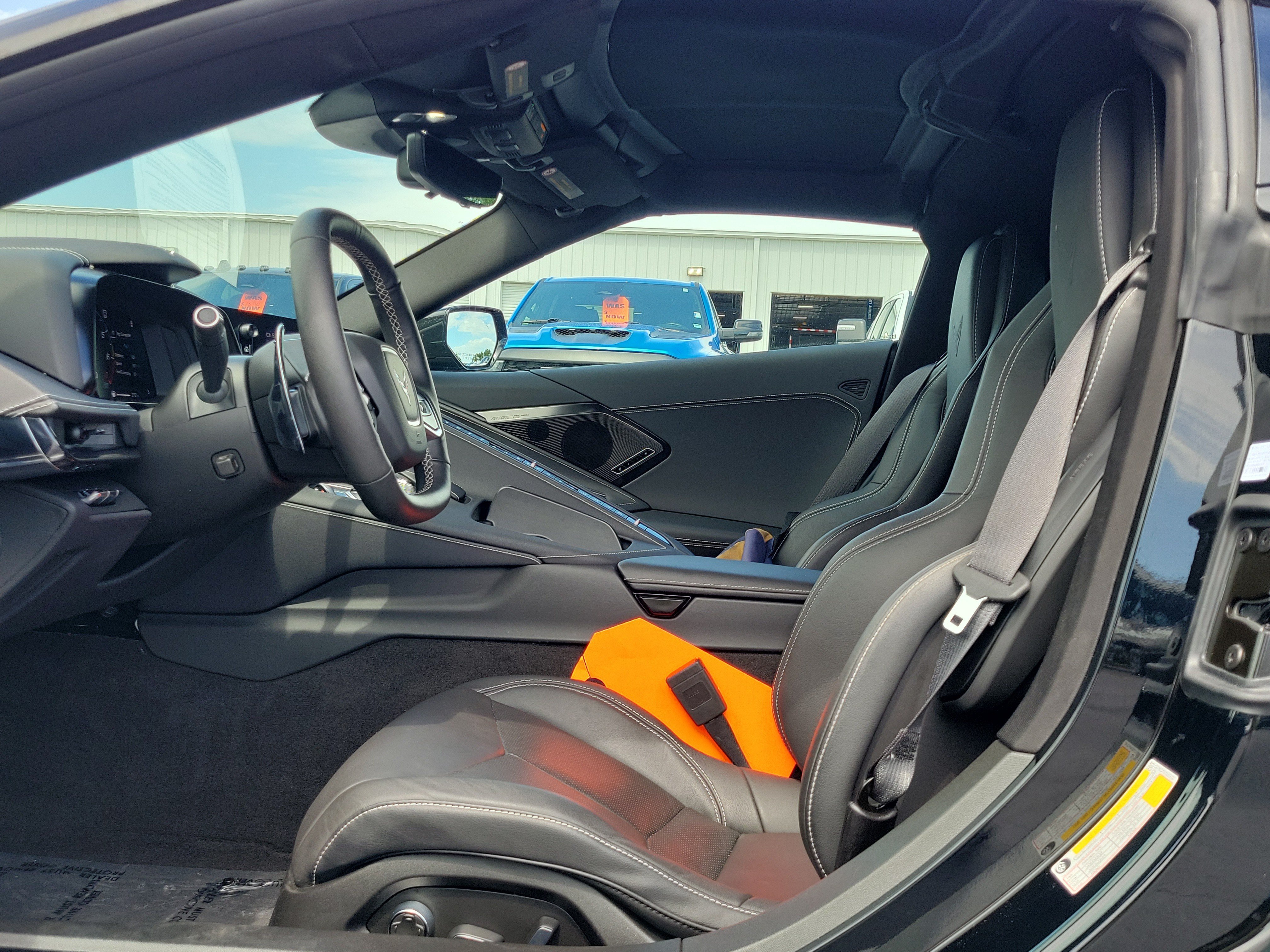 Used 2023 Chevrolet Corvette Stingray Preferred Cpe w/ Z51 Performance Package RWD image 14