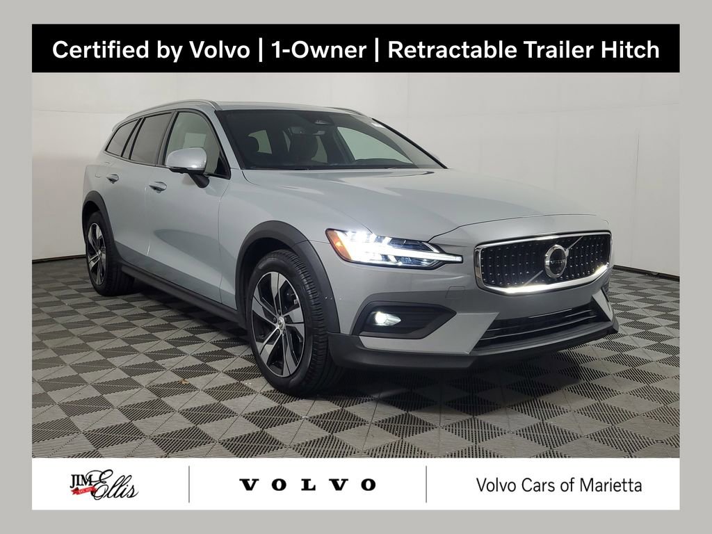Used 2025 Volvo V60 B5 Cross Country Plus AWD/4WD video 1
