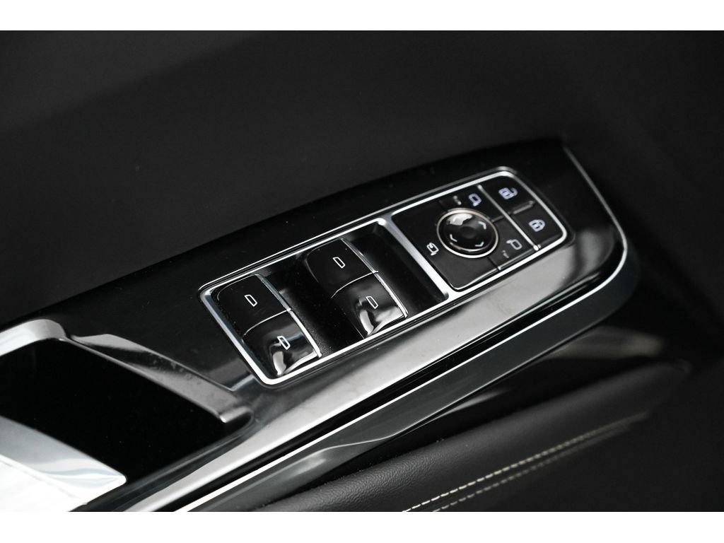 Used 2025 Cadillac Escalade Sport Platinum image 36