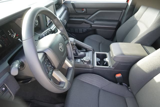 Used 2026 Toyota 4Runner SR5 AWD/4WD image 19