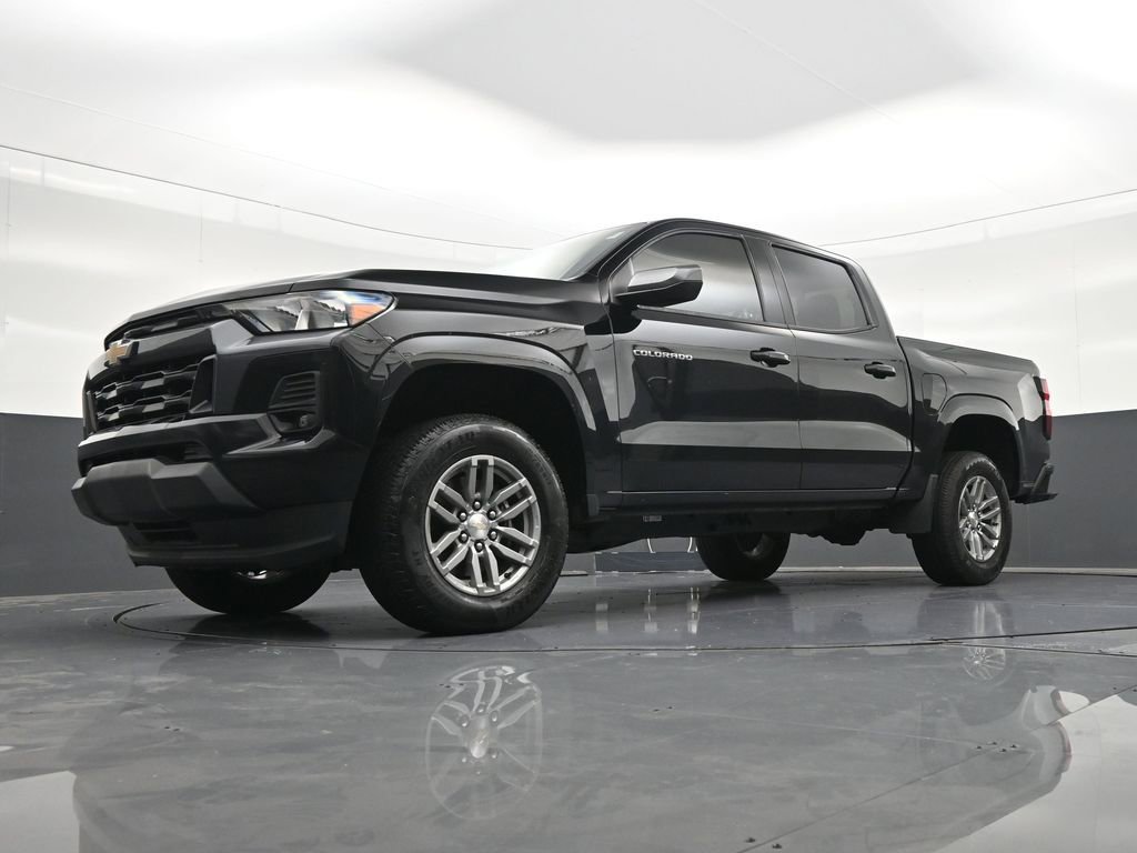 Used 2023 Chevrolet Colorado LT w/ LT Convenience Package RWD image 23