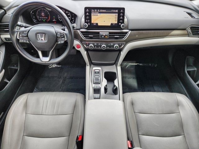 Used 2018 Honda Accord Touring image 28