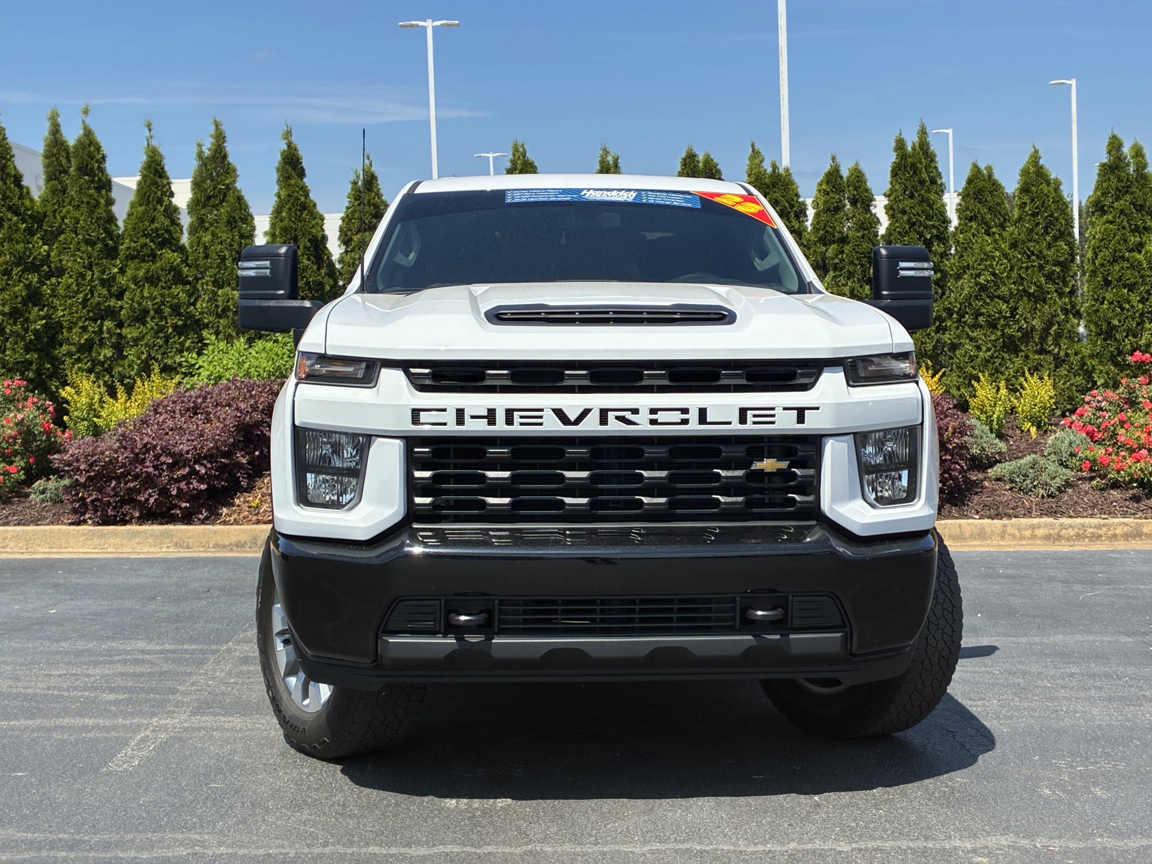 Used 2023 Chevrolet Silverado 2500 Custom AWD/4WD image 5
