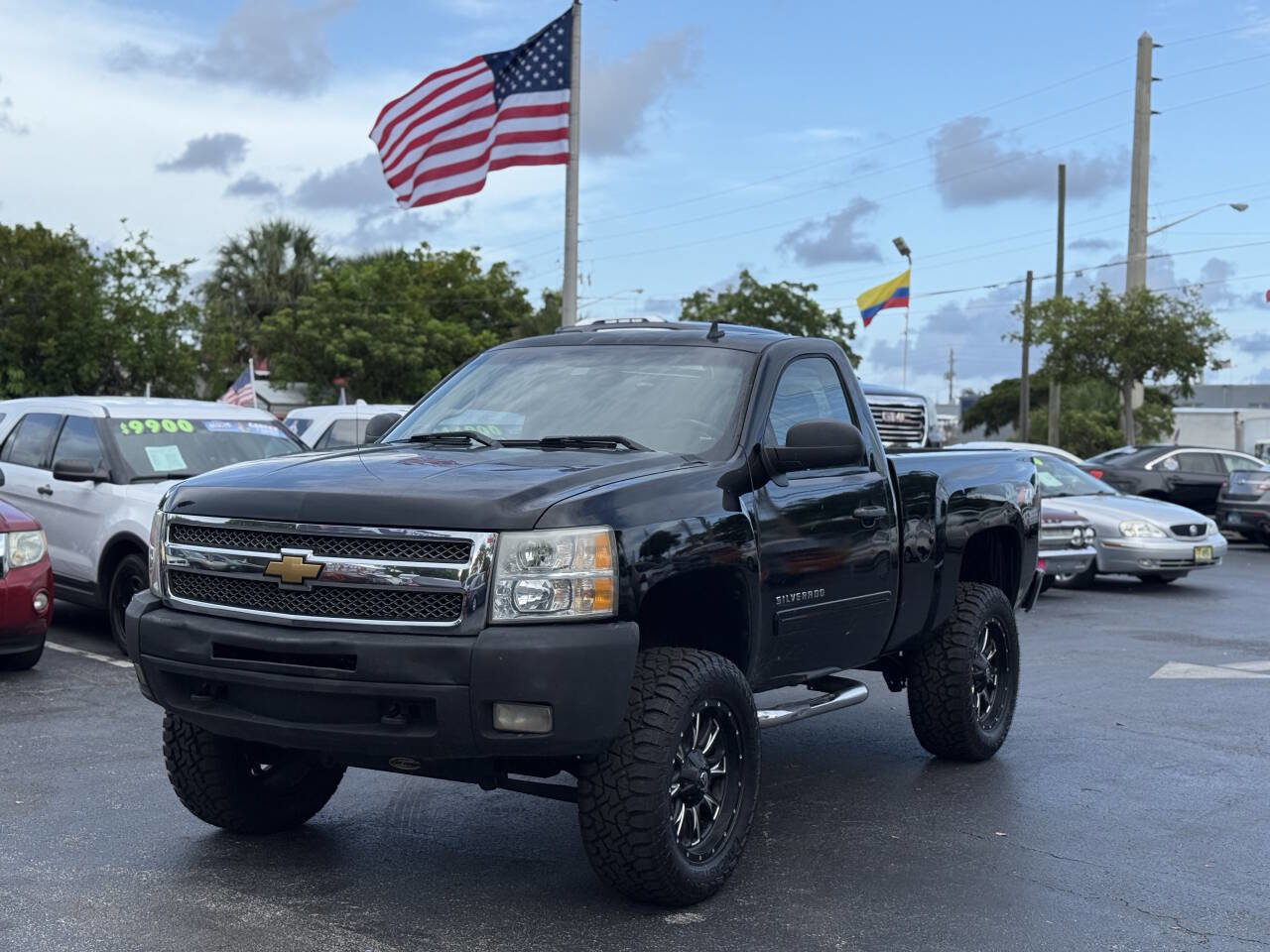 Used 2012 Chevrolet Silverado 1500 LT w/ Interior Plus Package image 1