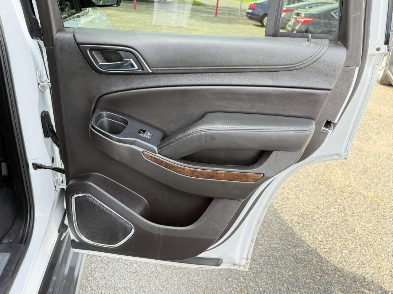 Used 2019 Chevrolet Tahoe LT image 42