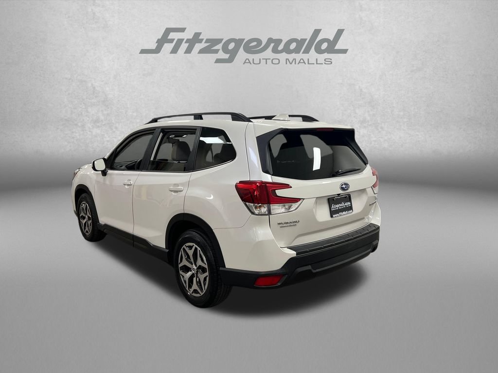 Used 2021 Subaru Forester Premium w/ Popular Package #1 AWD/4WD image 3