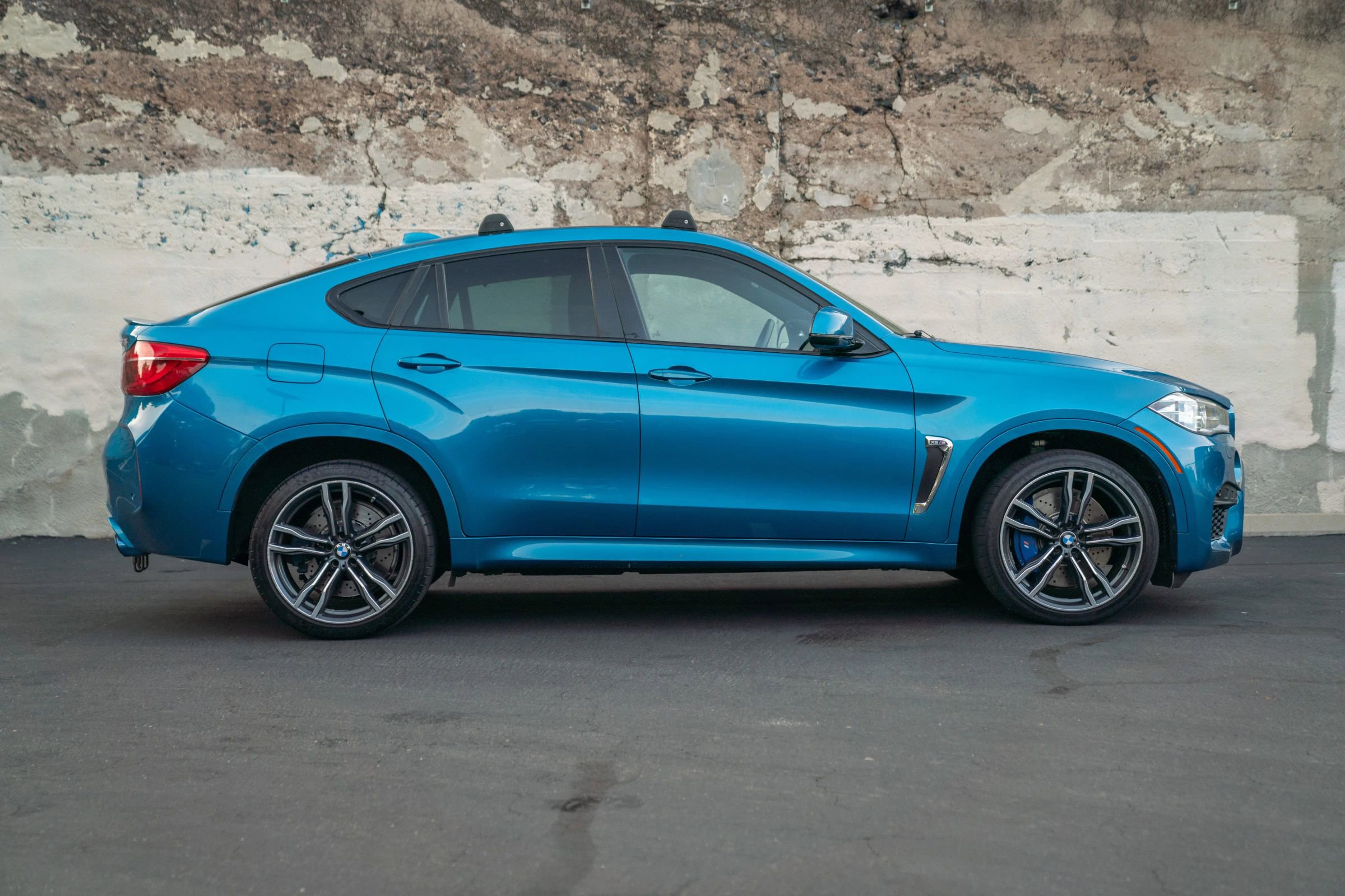 Used 2016 BMW X6 M image 7