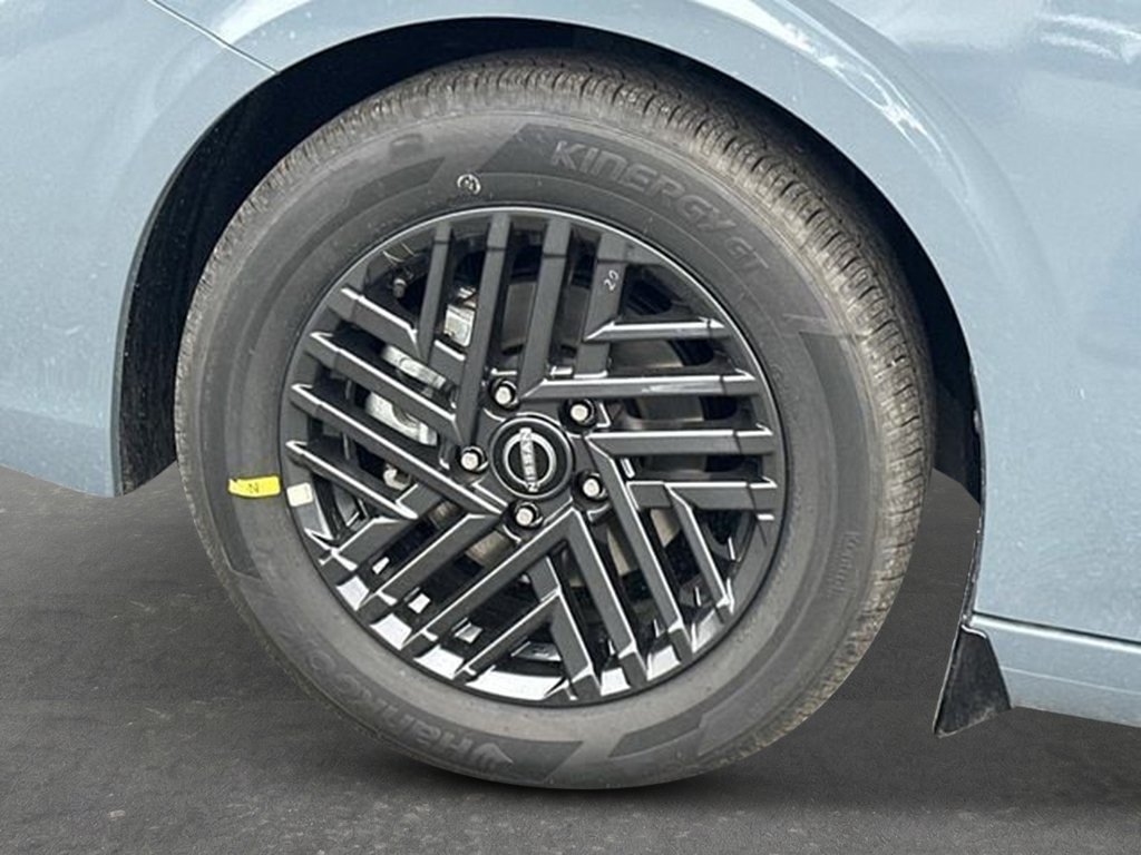 New 2026 Nissan Sentra SV w/ SV Convenience Package FWD image 9