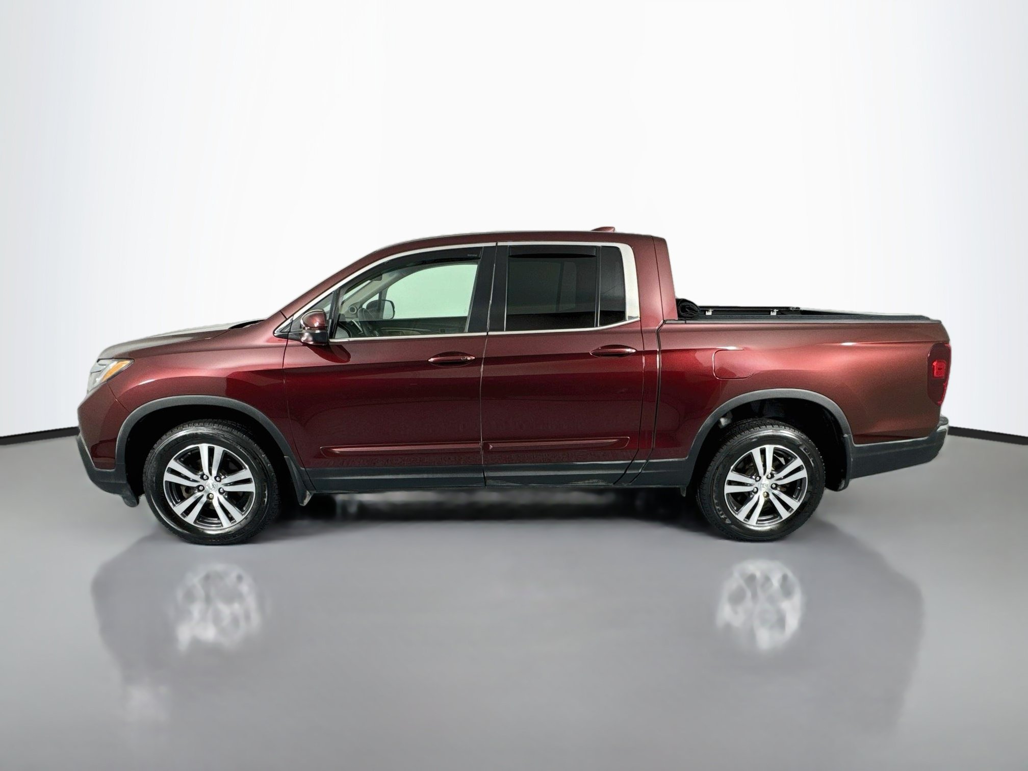 Certified 2017 Honda Ridgeline RTS image 8