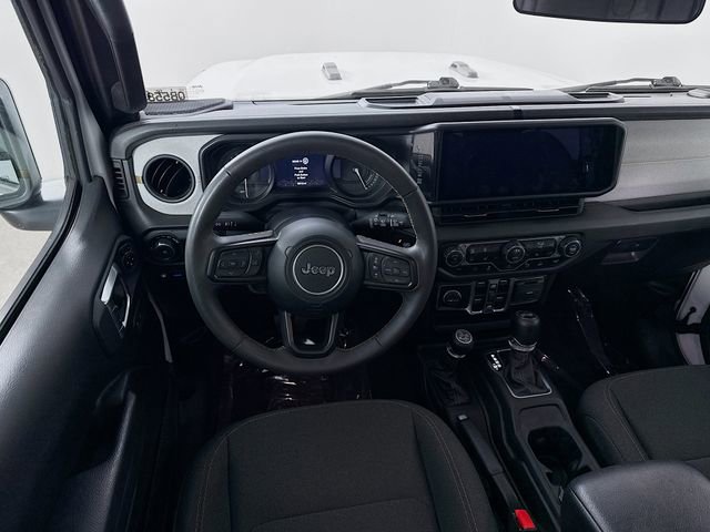 Used 2024 Jeep Wrangler Unlimited w/ Convenience Group image 21