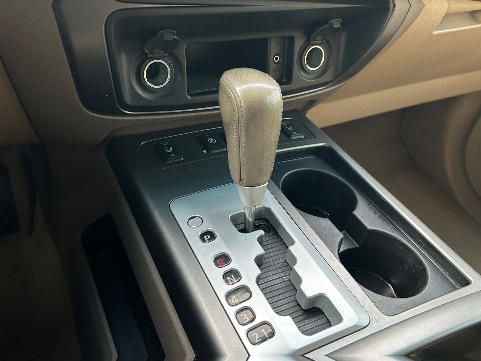 Used 2012 Nissan Armada Platinum image 20